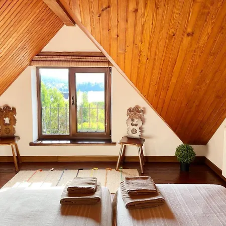 Zoryany Dvir Hotel *