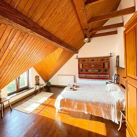 Hotel Zoryany Dvir *