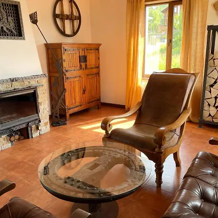 Hotel Zoryany Dvir *