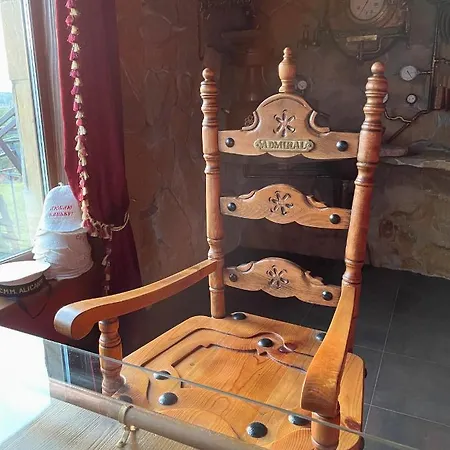 Zoryany Dvir Skhidnytsia