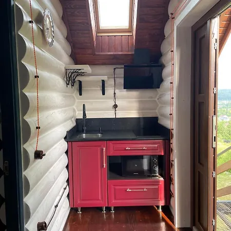 Zoryany Dvir Hotel *