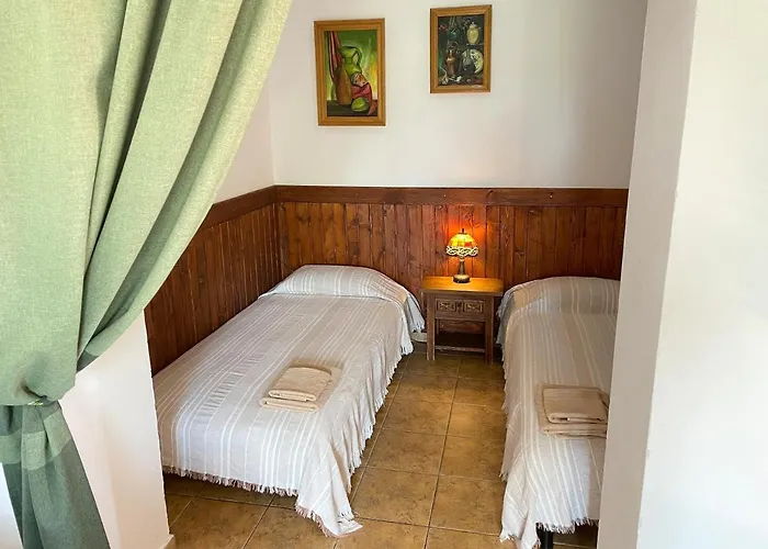 Zoryany Dvir Hotel Skhidnytsia