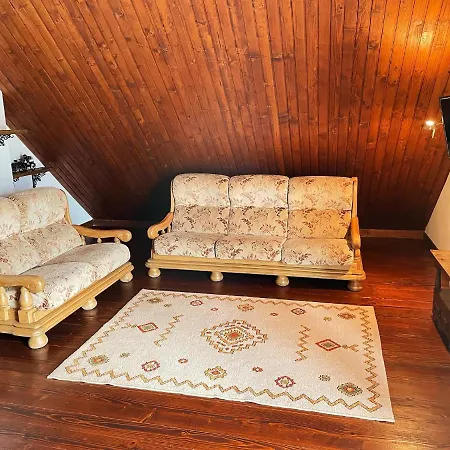 Zoryany Dvir Otel